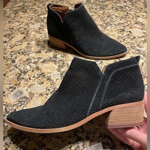 Franco Sarto Dingo Heeled Booties